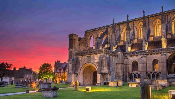 cropped-malmesburyabbey-background-scaled.jpg